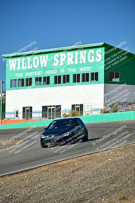 media/Oct-18-2025-Extreme Speed (Sat) [[d6d7e1fef1]]/Group 4 Orange/Session 1 (Turn 4)/